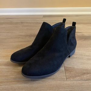 Dr. Scholl’s ankle boots